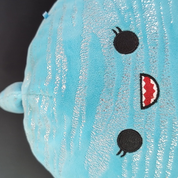 Squishmallows Lamar the Blue Whale Shark Plush Kellytoy. - Picture 2 of 8
